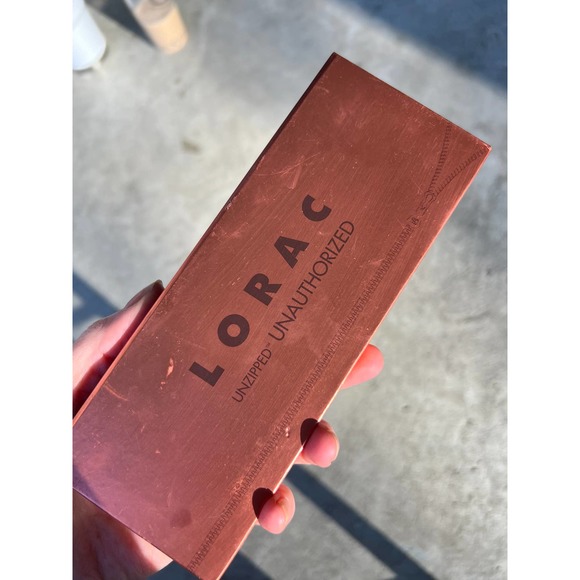NEW Lorac unzipped unauthorized palette - Picture 2 of 3